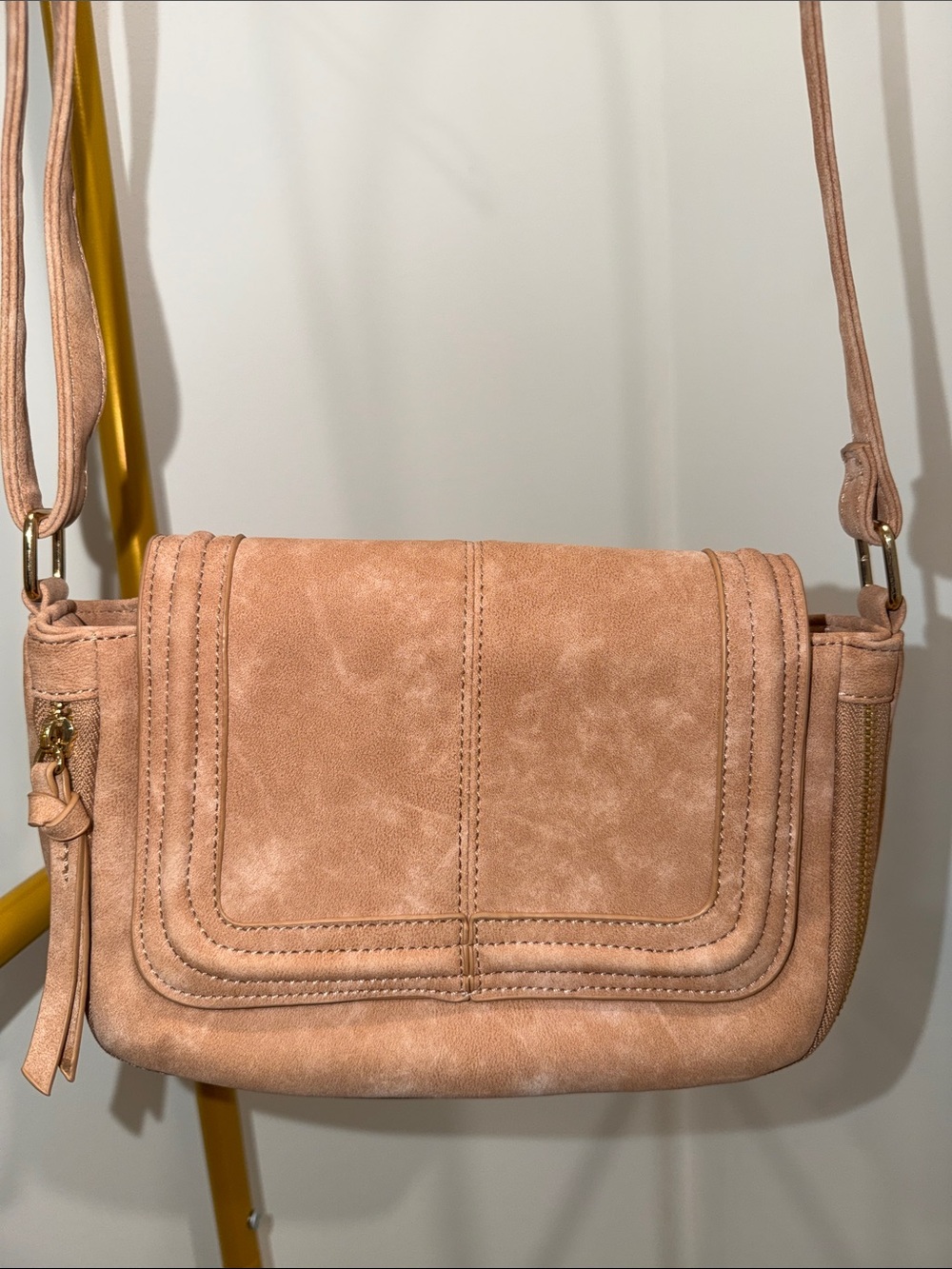 Women's Convertible Crossbody Bag in Camel